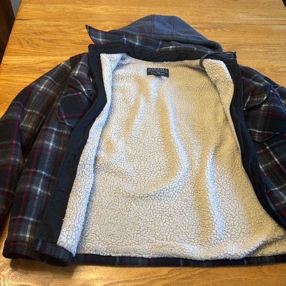 Costco Maxxsell brand jacket. - Picture 7 of 7